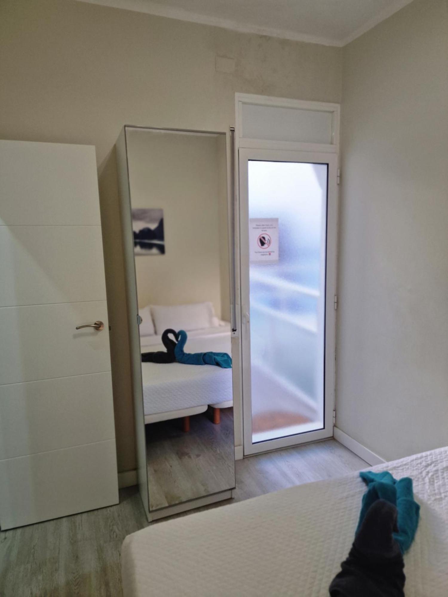Barcelona 2 Habitaciones لوسبيتاليت دي يوبريغات المظهر الخارجي الصورة